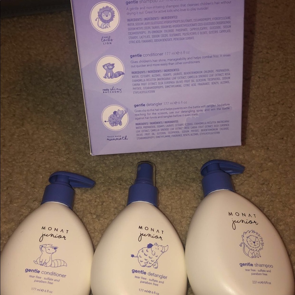 Monat Junior Line